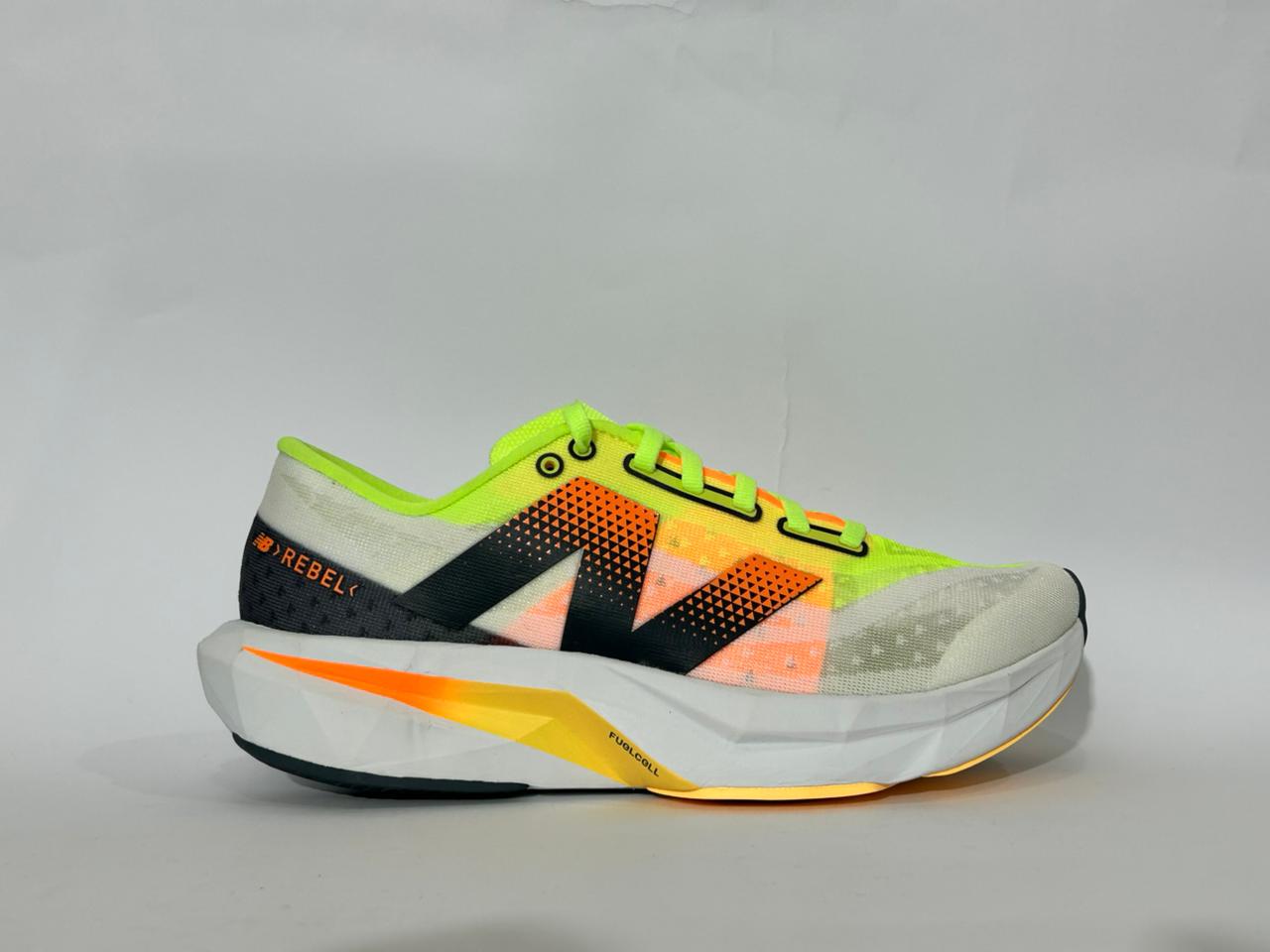 New Balance FuelCell Rebel v4 2E Wide 'White Bleached Lime Glo (MFCXLL4 2E)