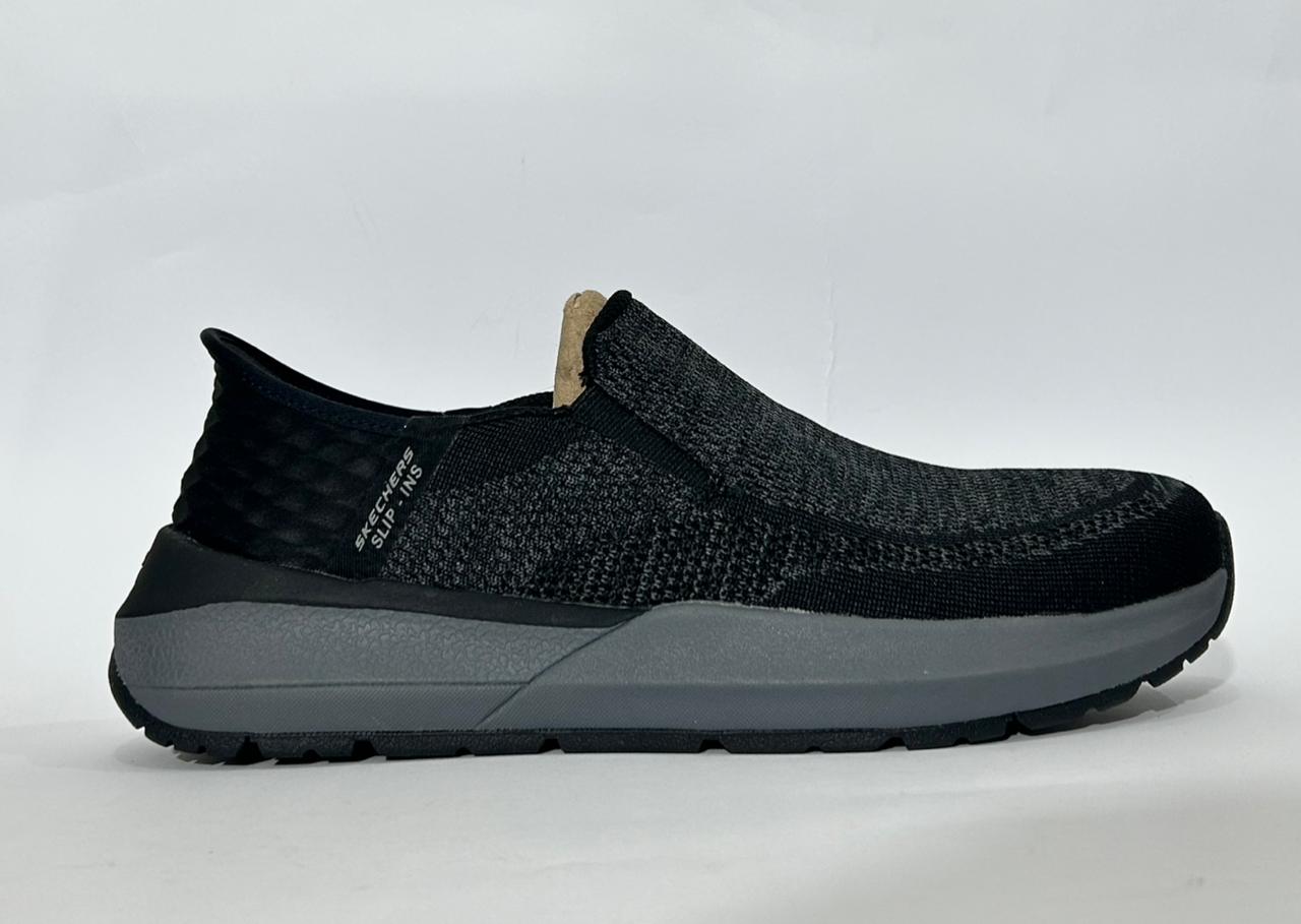Skechers Slip-ins: Neville - Rovelo (210546W BLK)
