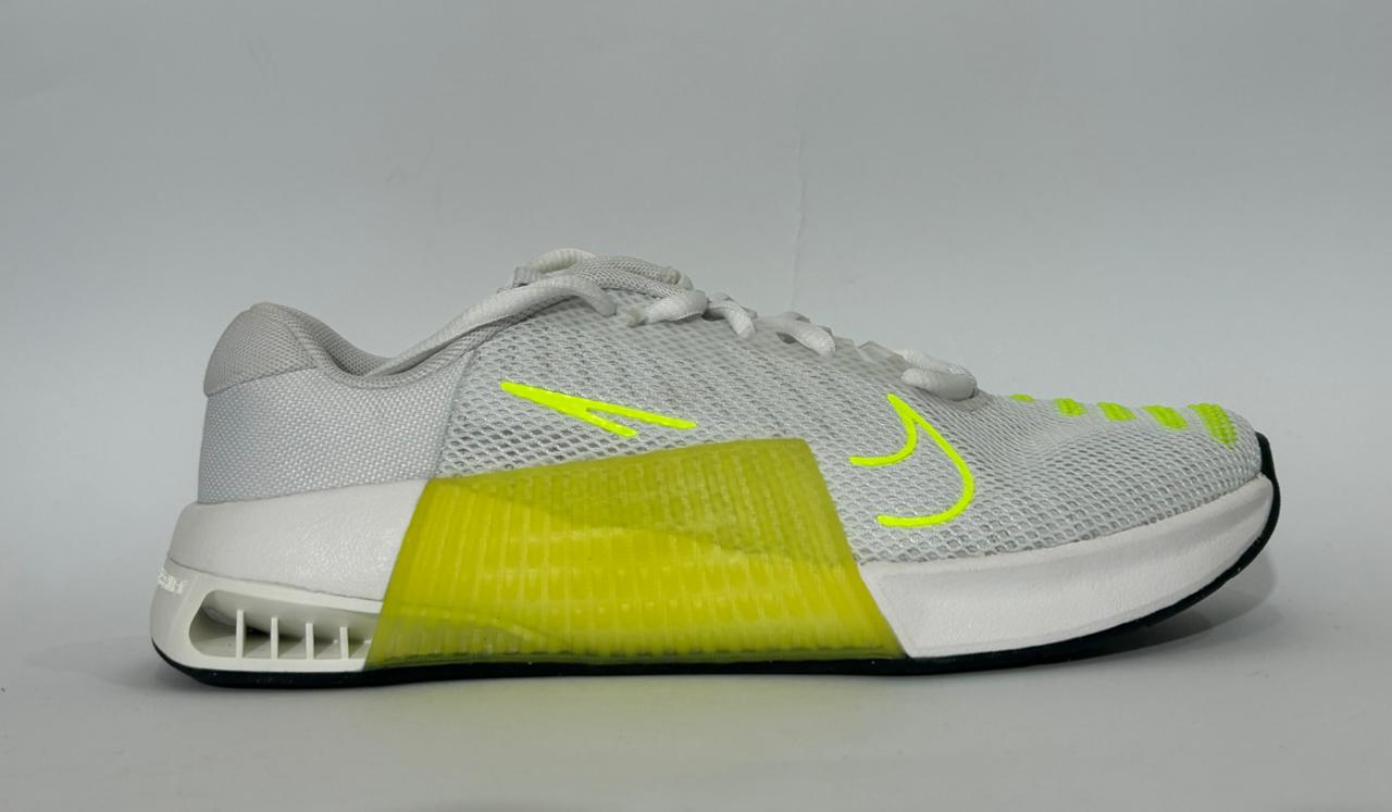 Nike Metcon 9 Women's Workout Shoes (DZ2537-105)