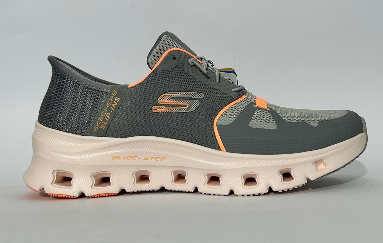 Skechers Slip-ins: Glide-Step Pro (150420 GYOR)